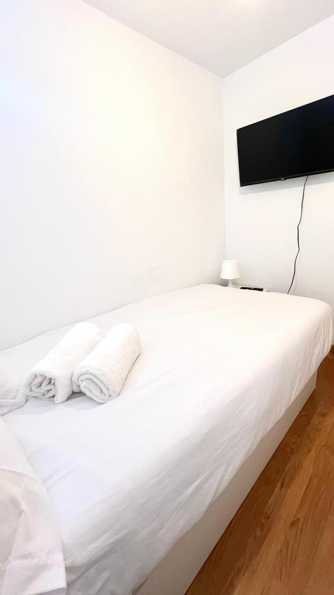 מלון Habitacion Fuencarral Centro מדריד מראה חיצוני תמונה